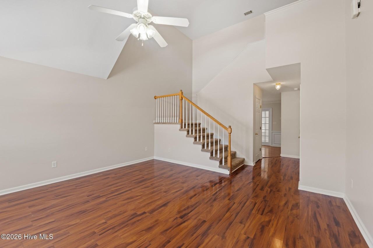 4011 Oellerich St - Photo 4 of 23