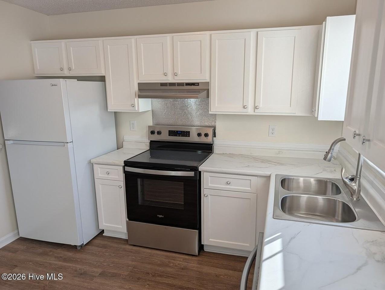 1154 Pueblo Dr - Photo 6 of 12