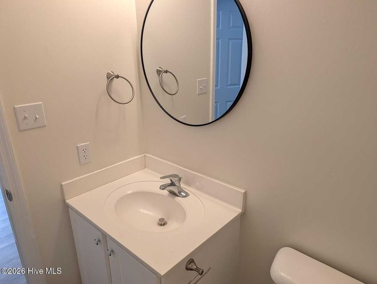 1154 Pueblo Dr - Photo 7 of 12
