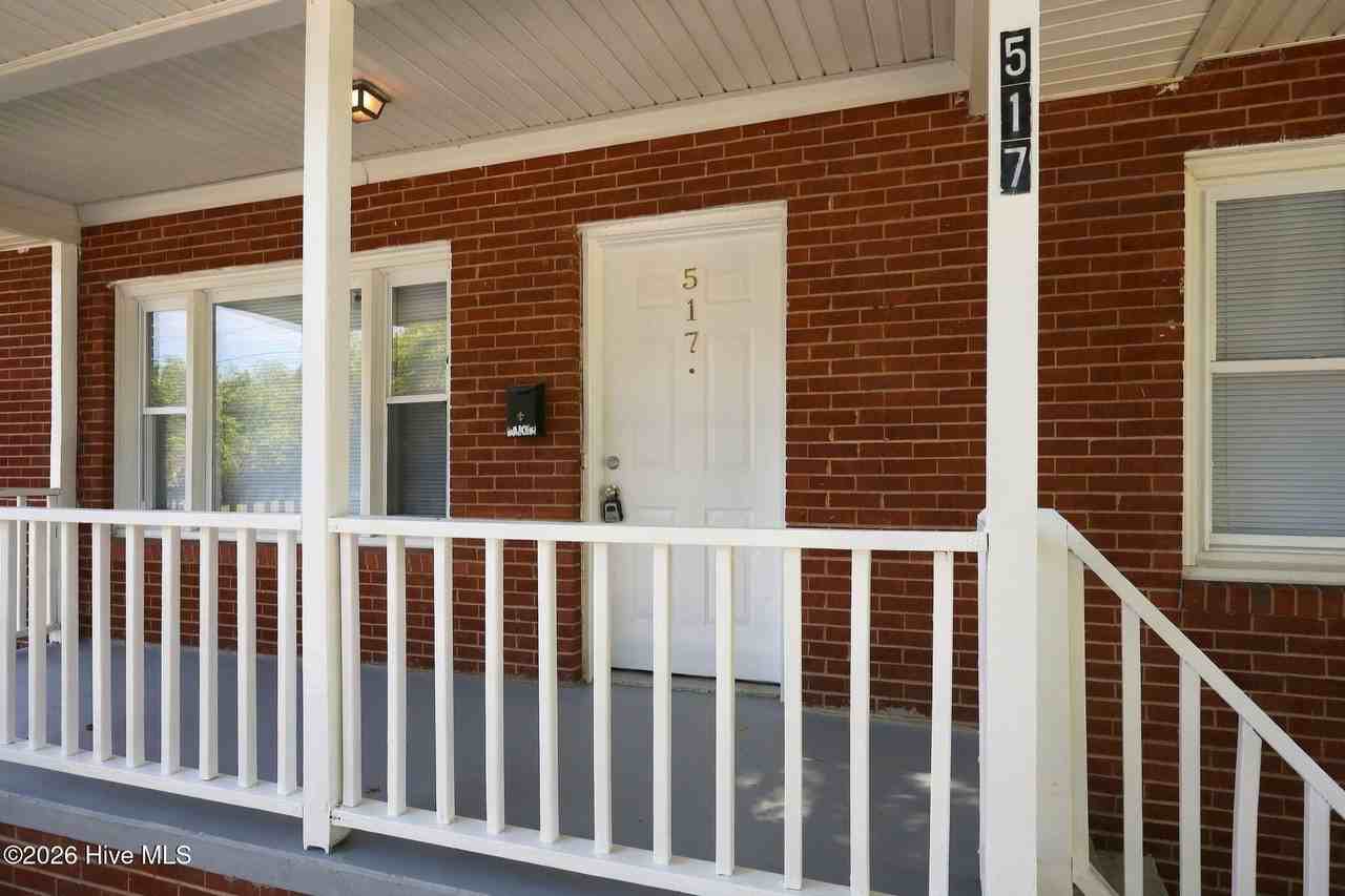 517 Mckinley Ave - Photo 5 of 29
