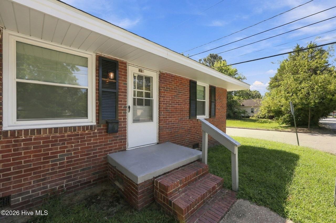 519 Mckinley Ave #B - Photo 2 of 19