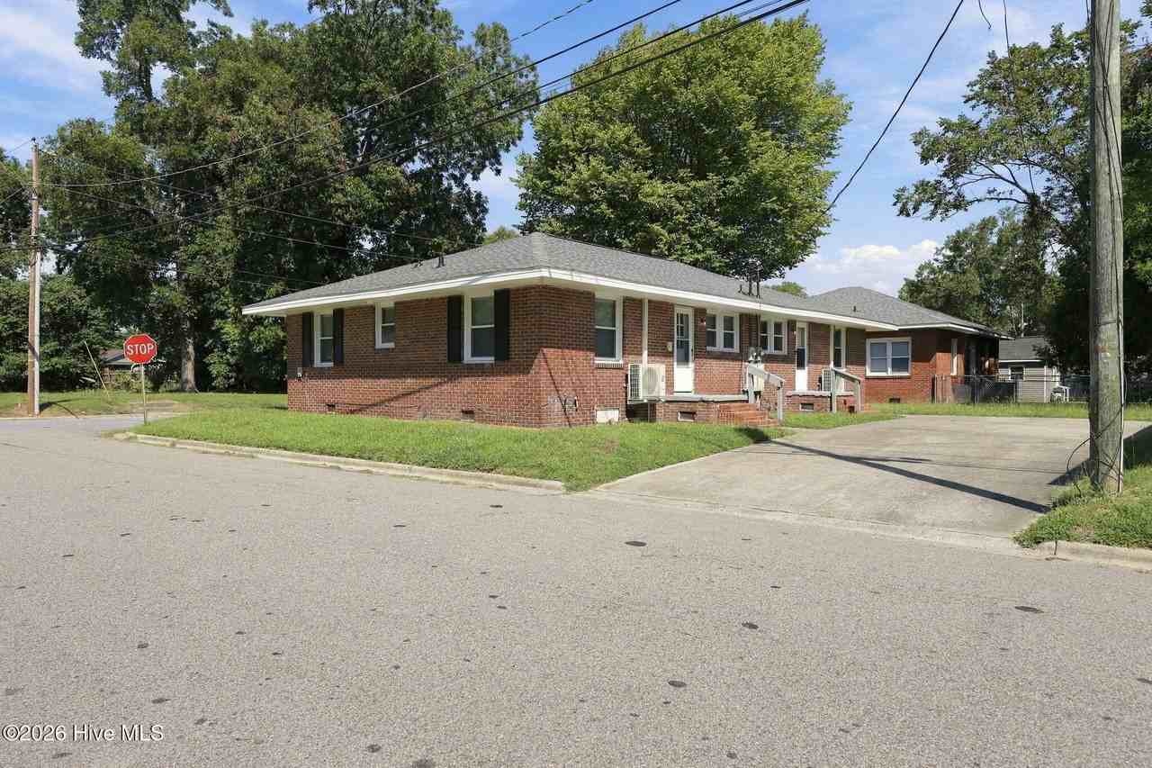 519 Mckinley Ave #B - Photo 4 of 19