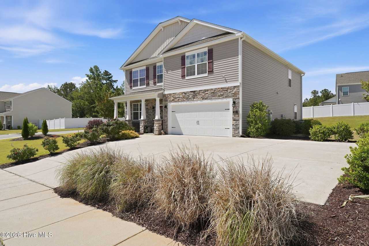 401 Apricot Ln - Photo 6 of 50