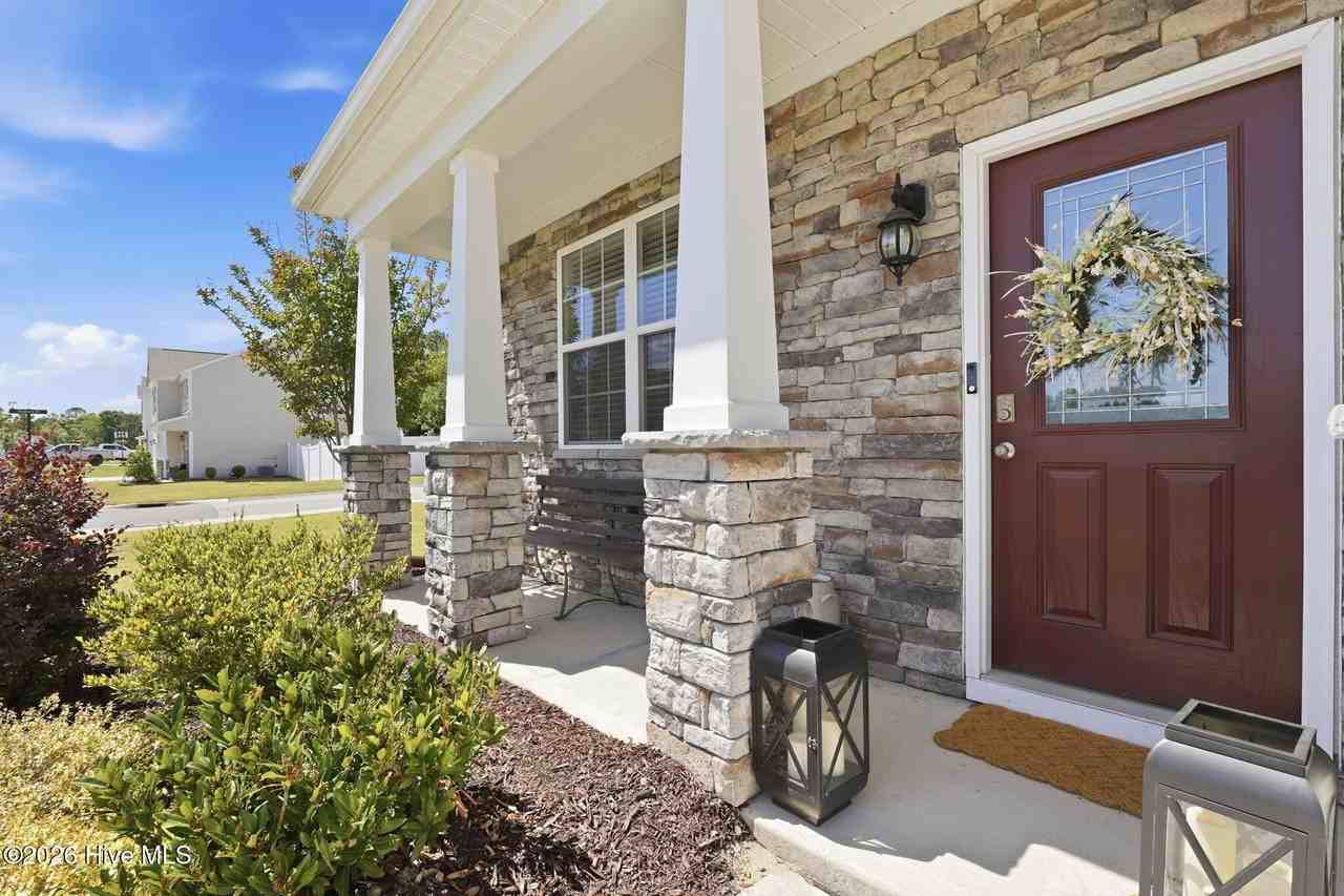 401 Apricot Ln - Photo 7 of 50