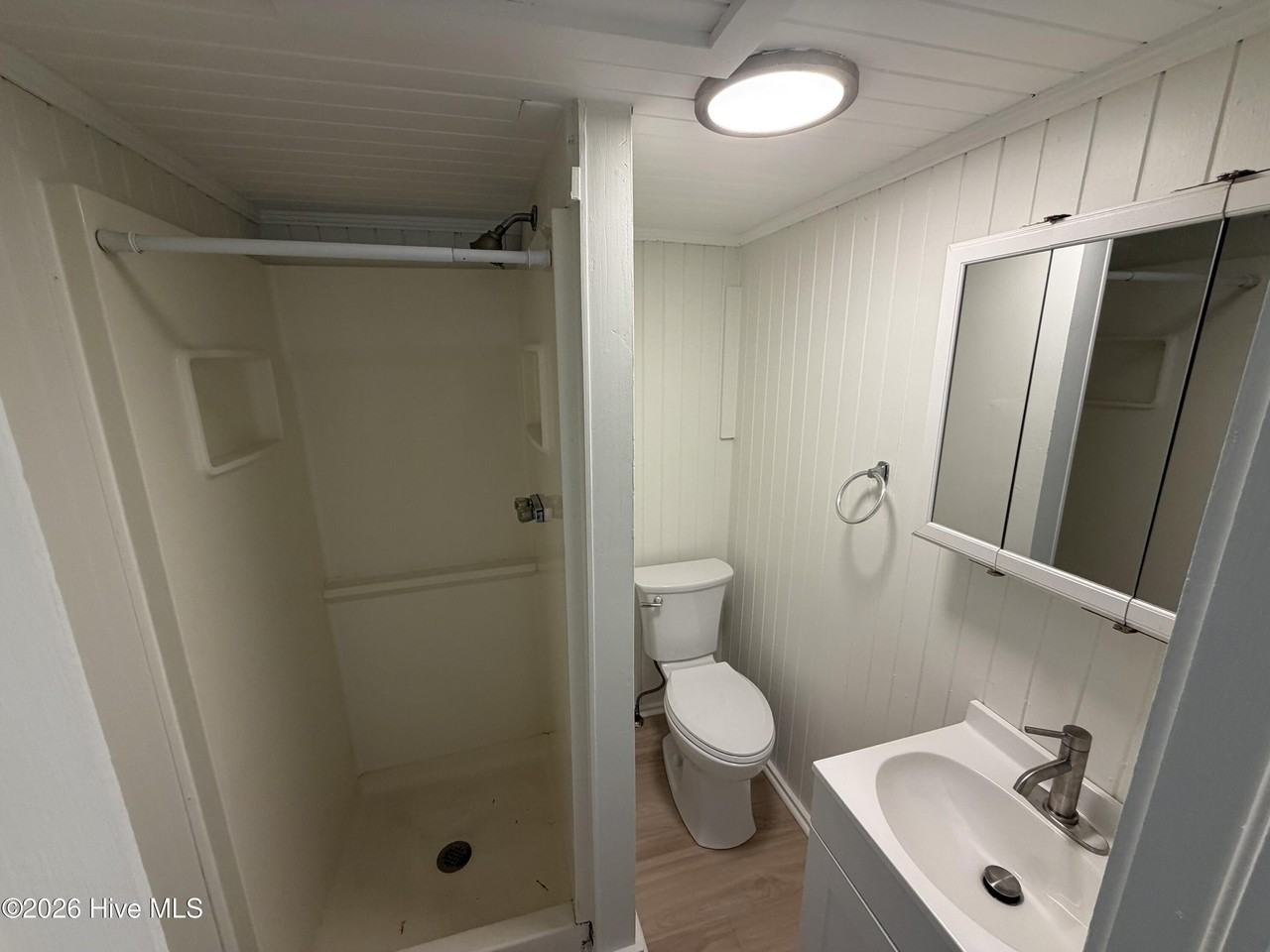 308 E Nash St #UP - Photo 6 of 17