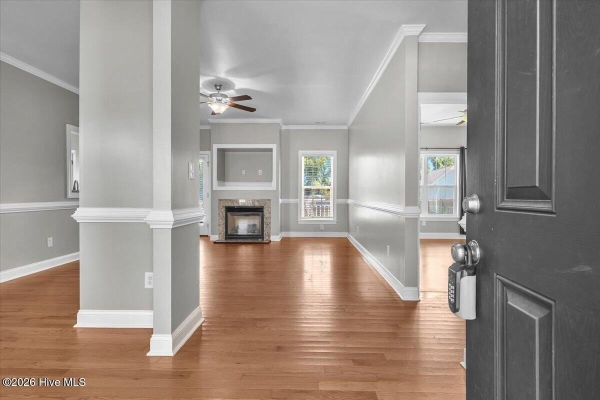 164 Backfield Pl - Photo 3 of 50