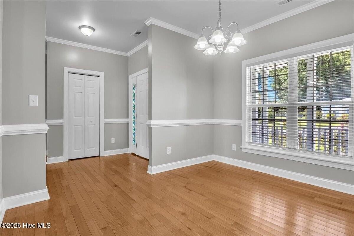 164 Backfield Pl - Photo 7 of 50