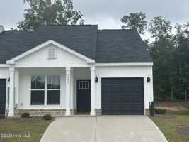 featured image of 4300 Beautiful Pond Park