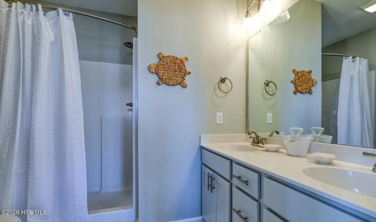 128 Sea Gull Ln - Photo 7 of 16