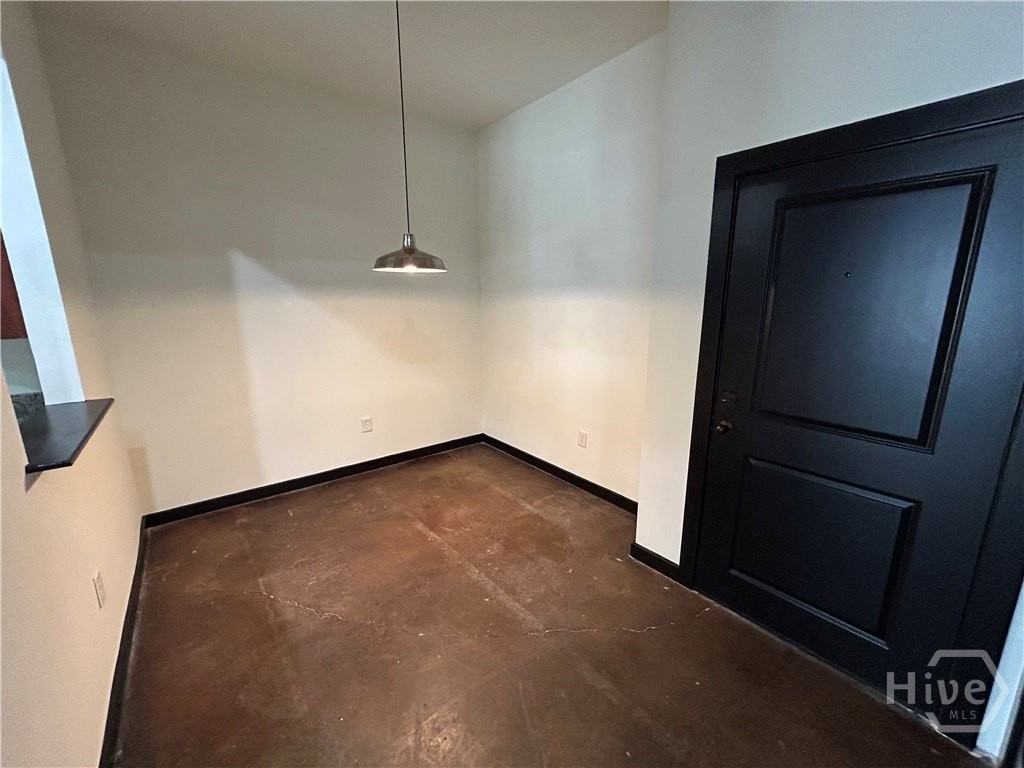 250 Martha Dr #103 - Photo 2 of 16