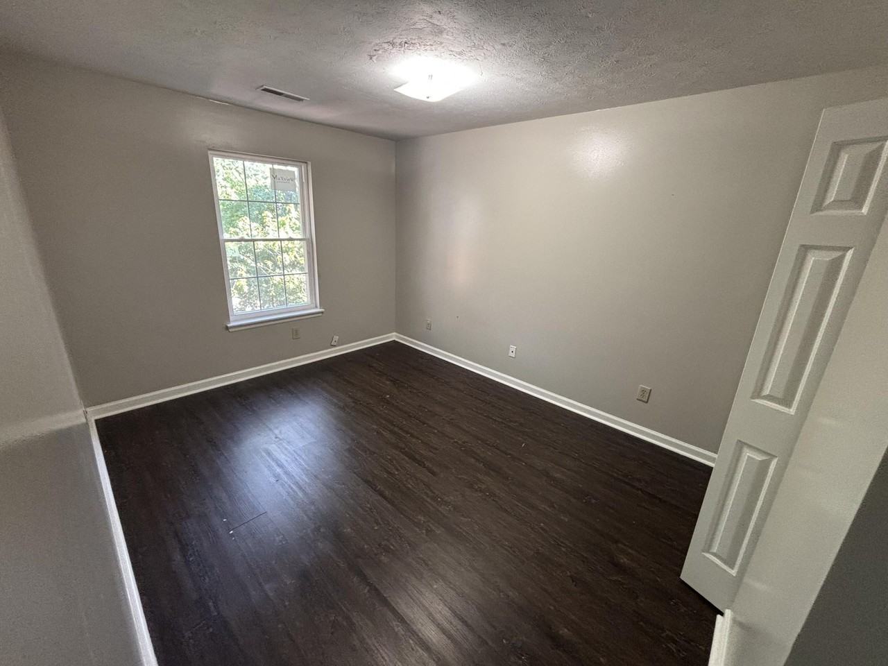 2852 Ryan Cir #C - Photo 6 of 14