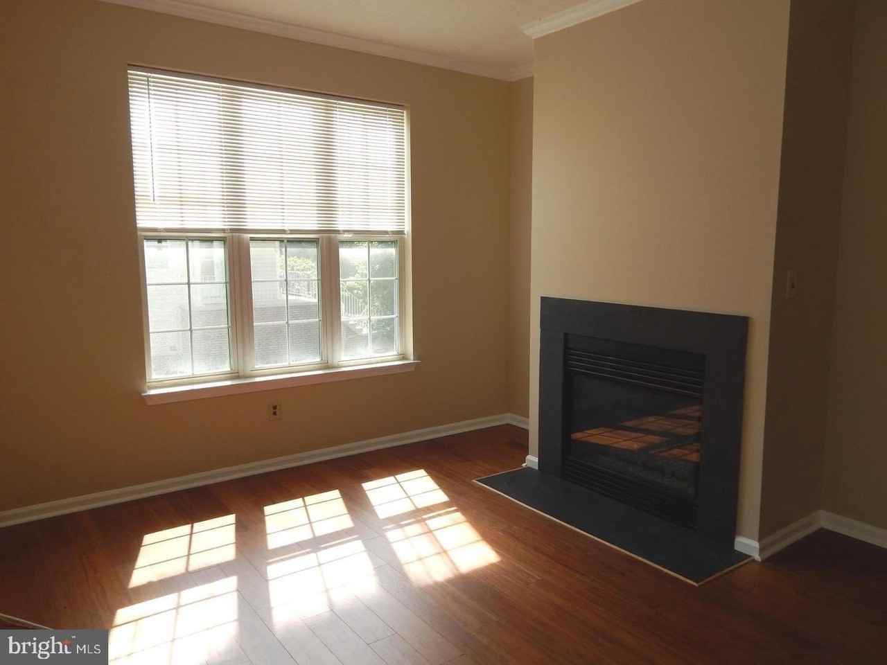 862 N Waterford Ln - Photo 6 of 33