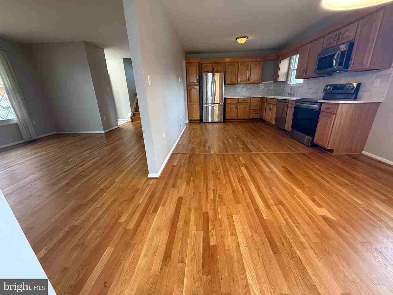 314 Ridgely St - Photo 3 of 29