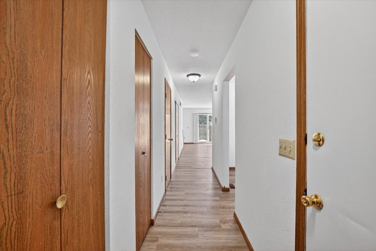 2755-2761 Scarlet Oak - Photo 6 of 38