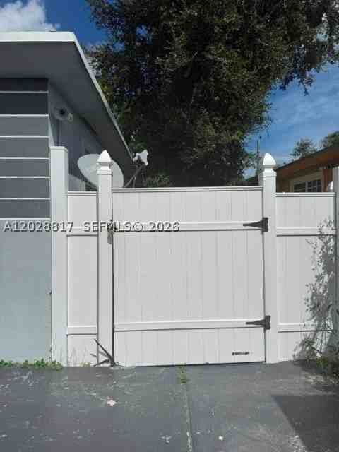 5831 Nw 9th Ave #B - Photo 2 of 14