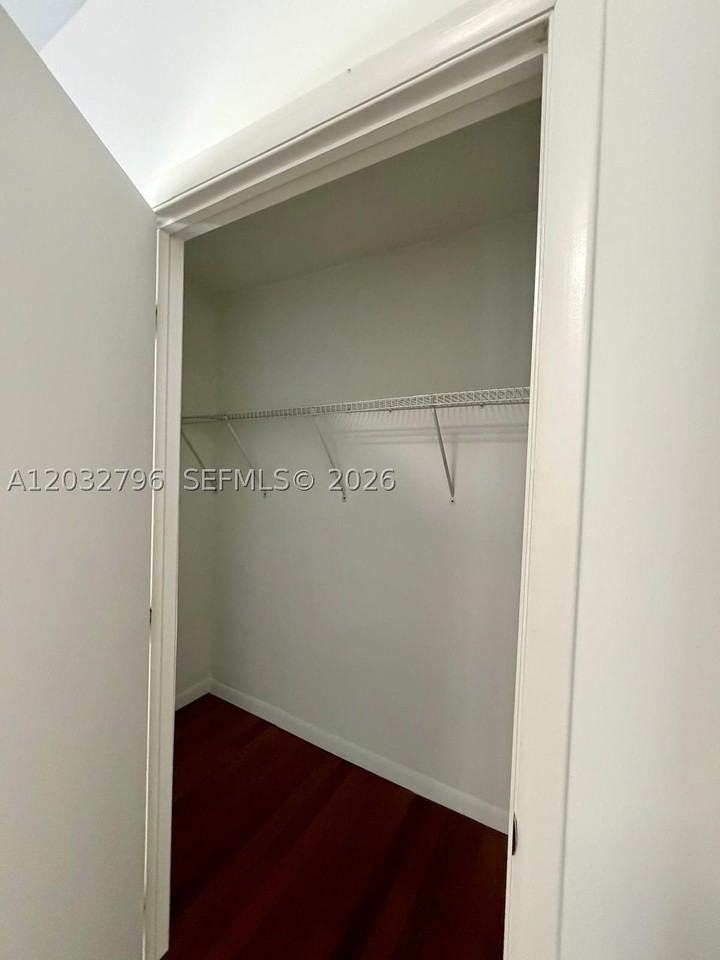 577 Ne 62nd St #2 - Photo 4 of 15