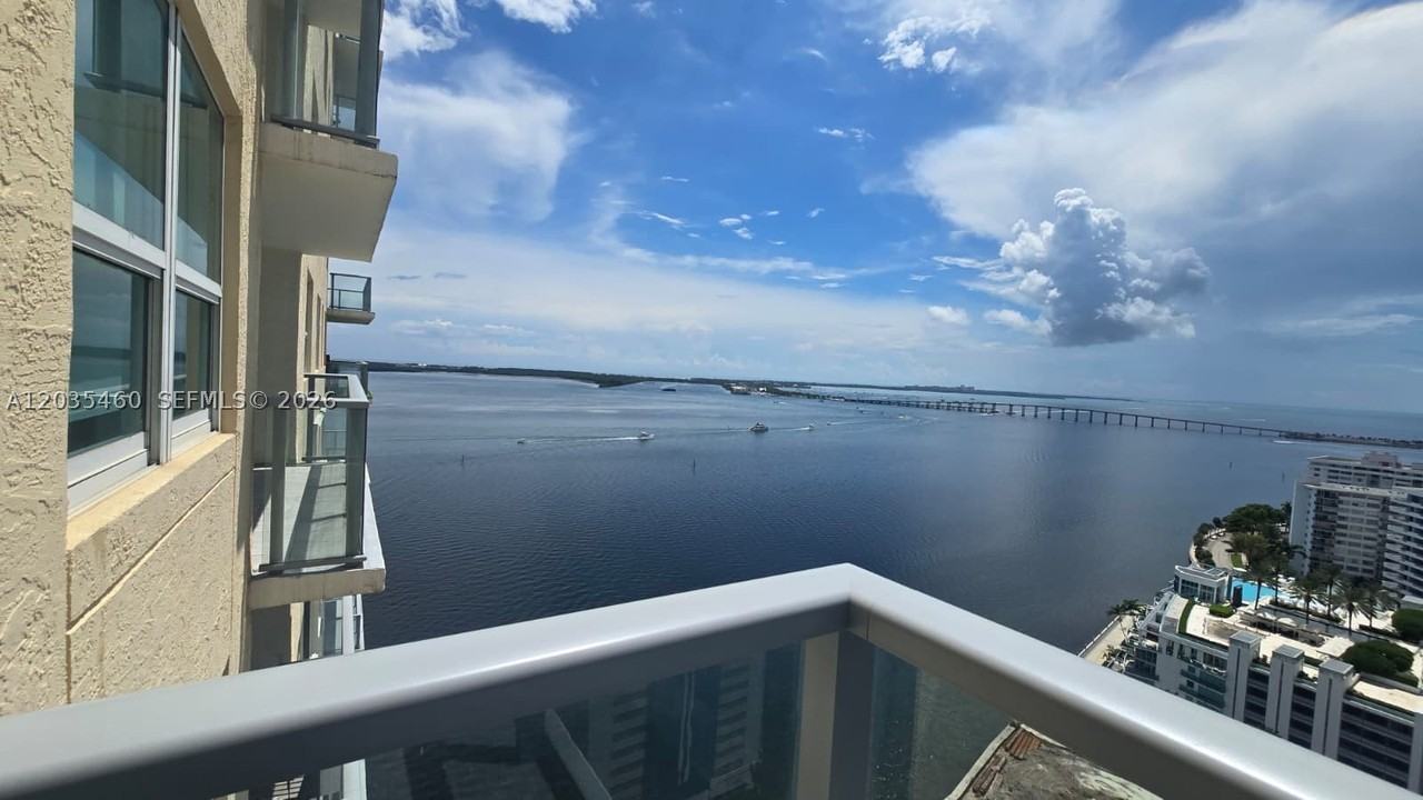 1155 Brickell Bay Dr #2507