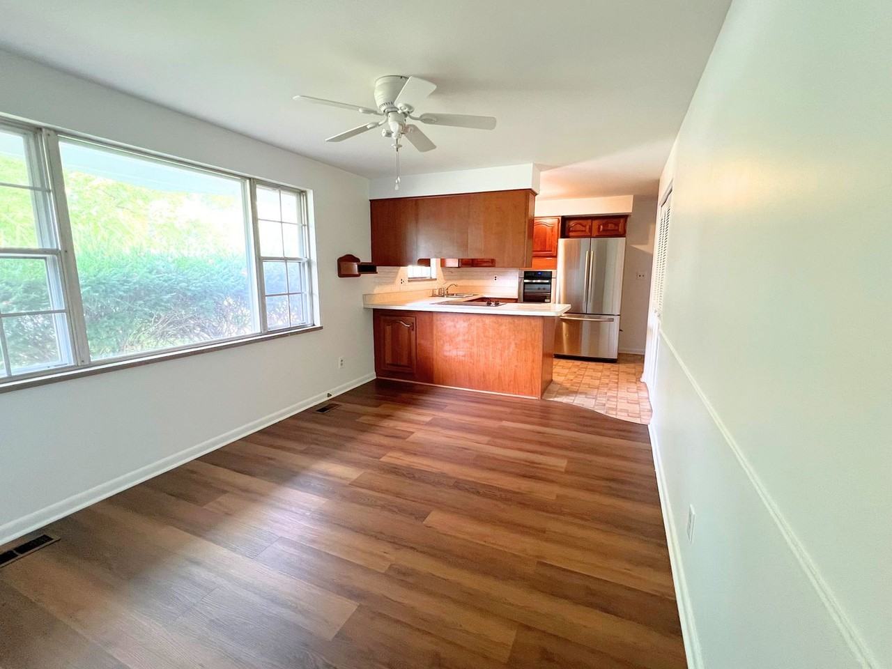 1200 Lincoln Park Blvd - Photo 4 of 32