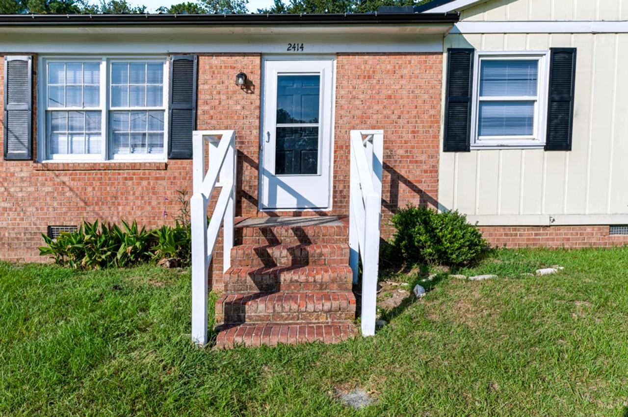 2414 Shawnee Dr - Photo 3 of 18