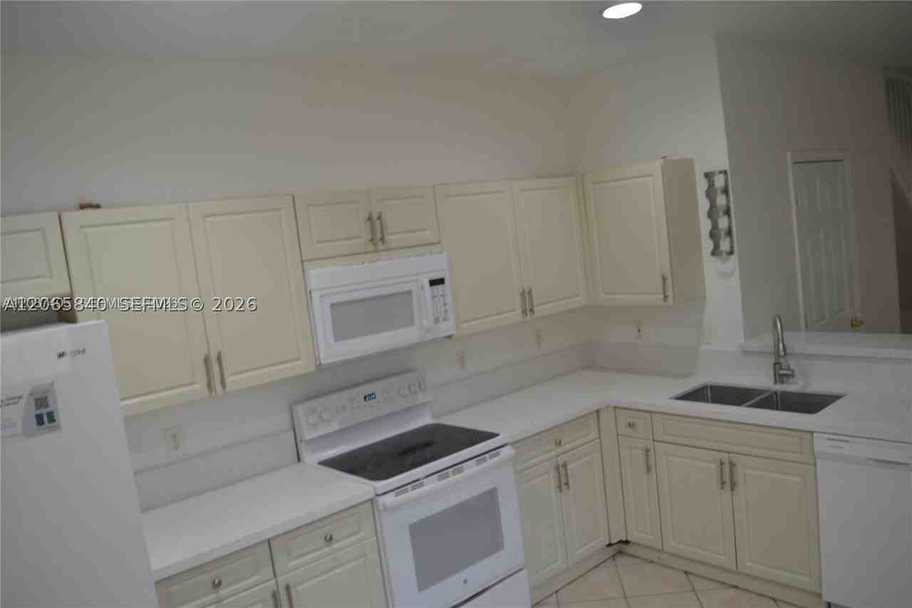 3973 Orange Tree Ln #0 - Photo 7 of 17