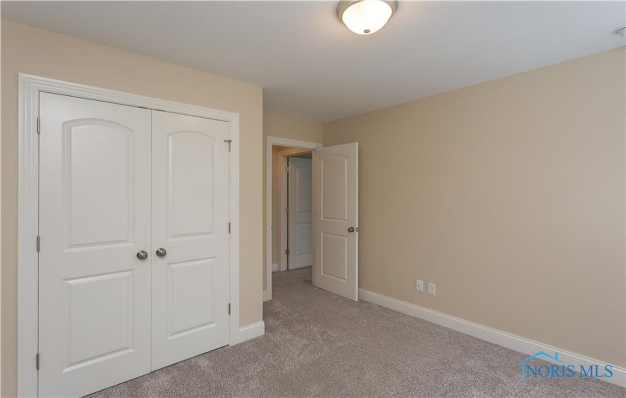 1124-1134 Hilltop Ln - Photo 6 of 10