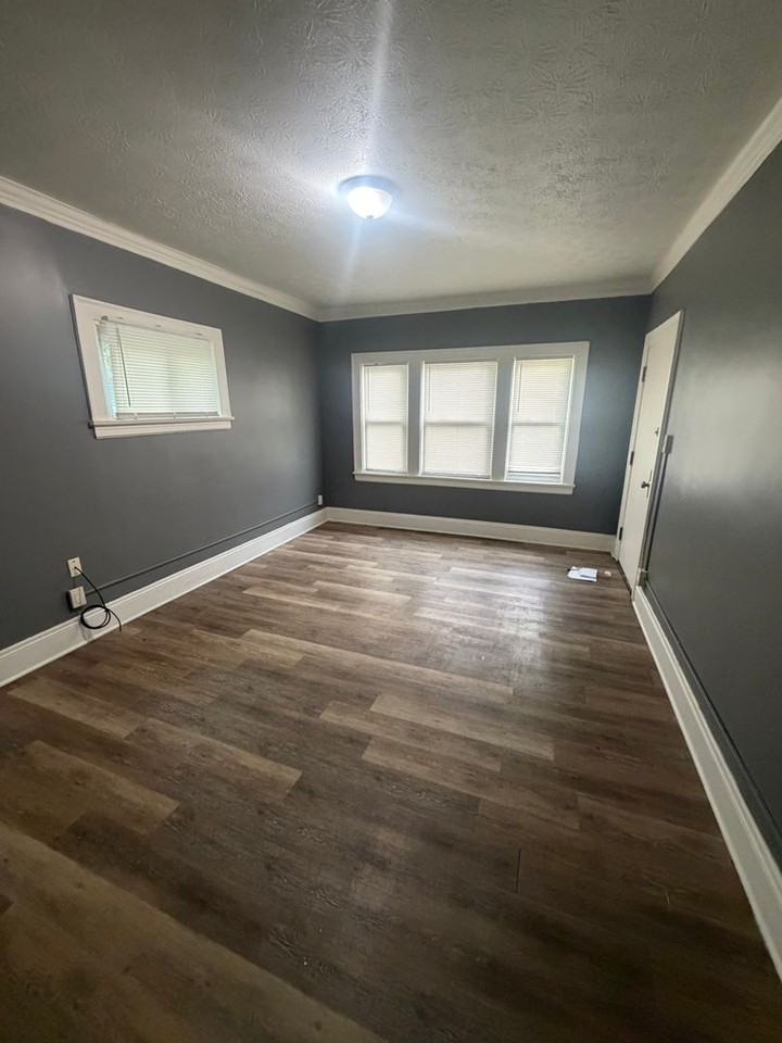 3498 Bosworth Road - Photo 2 of 9