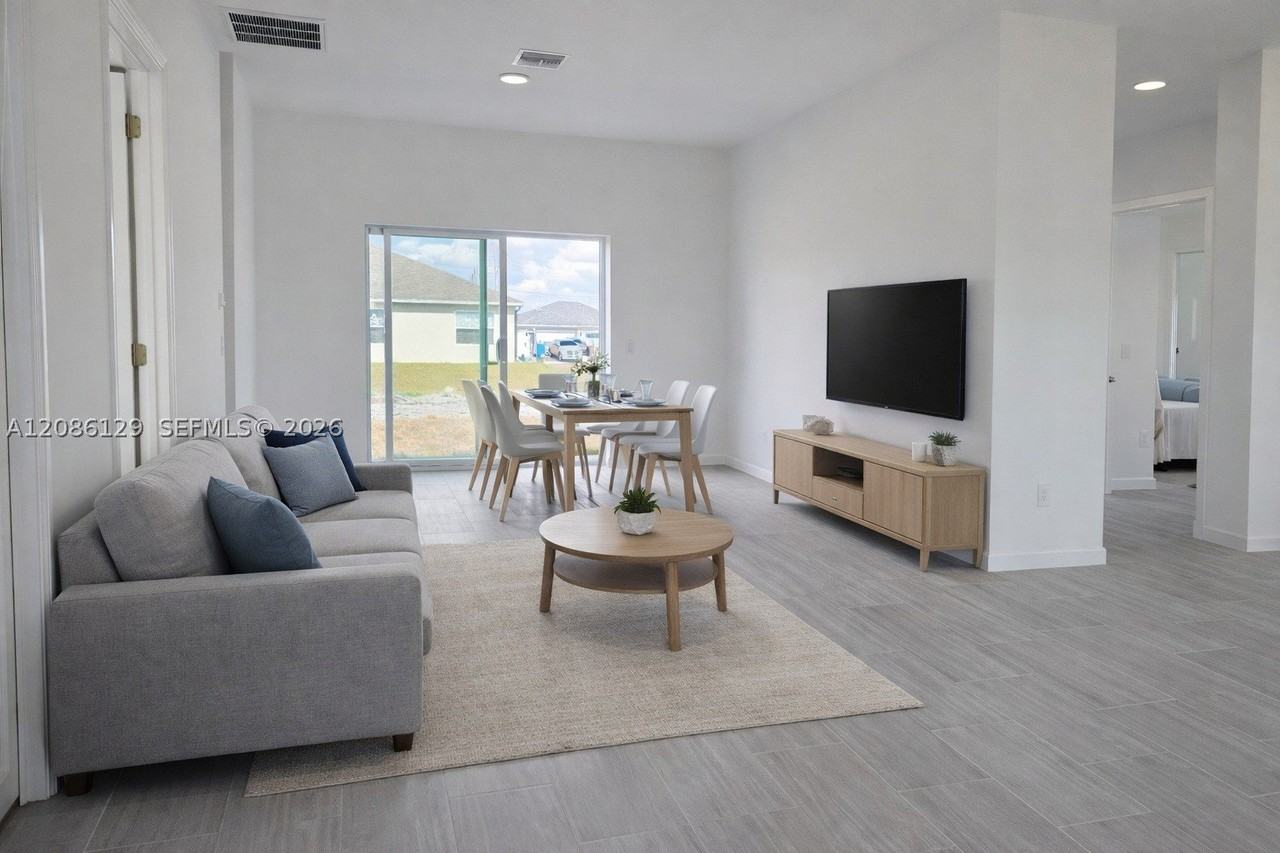 747 Pacific St - Photo 2 of 11