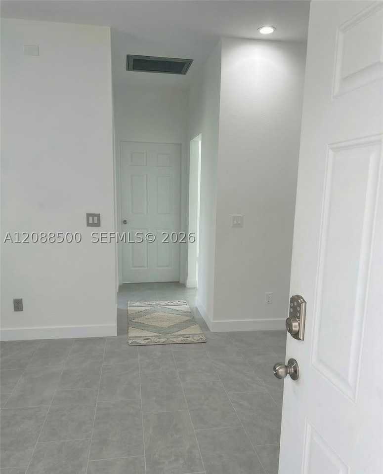 3102 Gavin Ave #0 - Photo 3 of 11