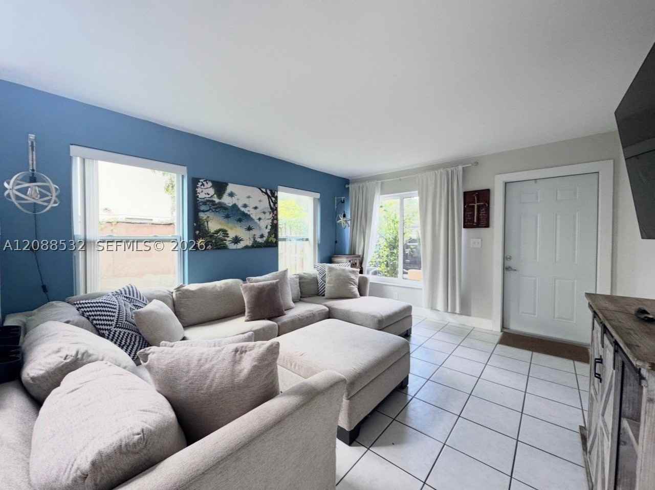 1630 Ne 151st St #1630 - Photo 4 of 20