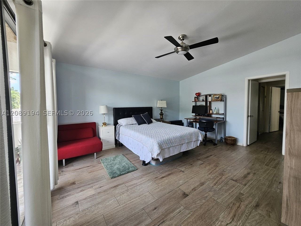 9723 N New River Canal Rd #414 - Photo 3 of 8