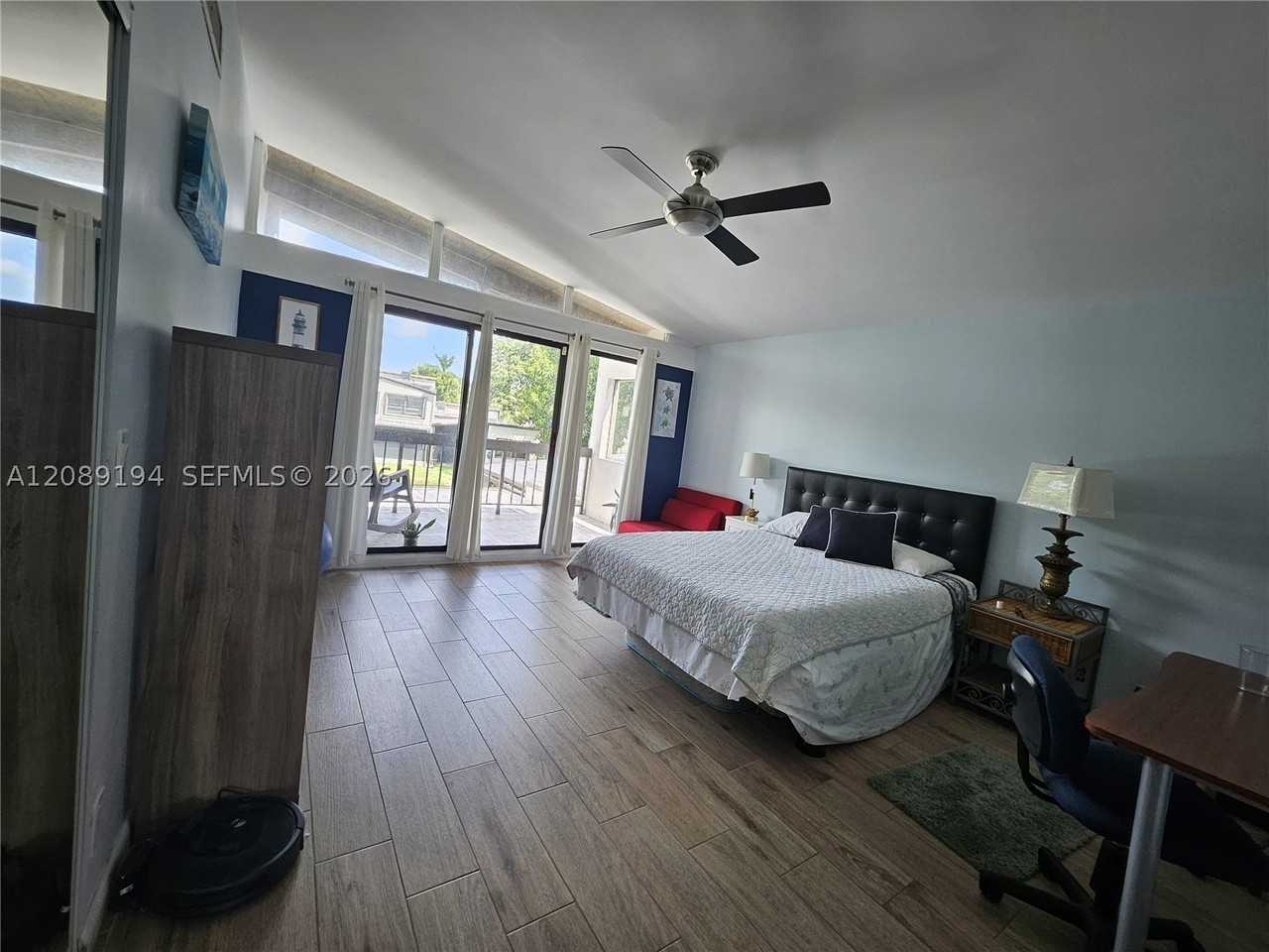 9723 N New River Canal Rd #414 - Photo 4 of 8