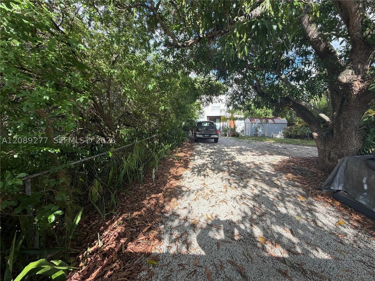 517 Sw 4th Ave #2 - Photo 7 of 8