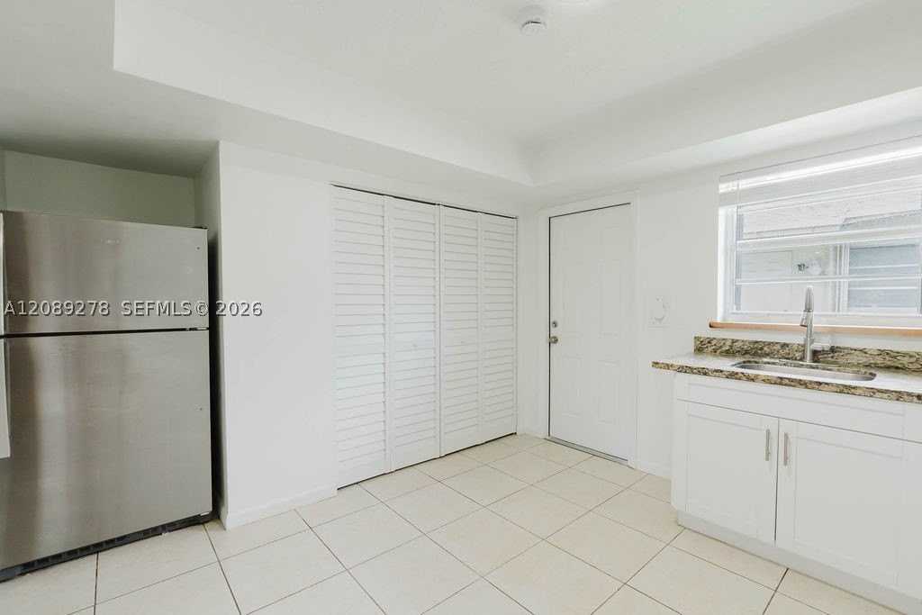 25513 Sw 107th Ct #25513 - Photo 4 of 17