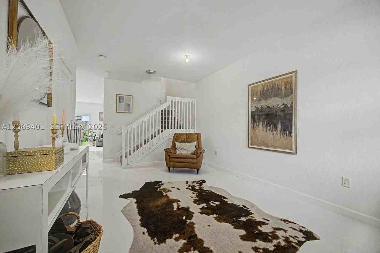 2644 Se 13th St #2644 - Photo 3 of 24