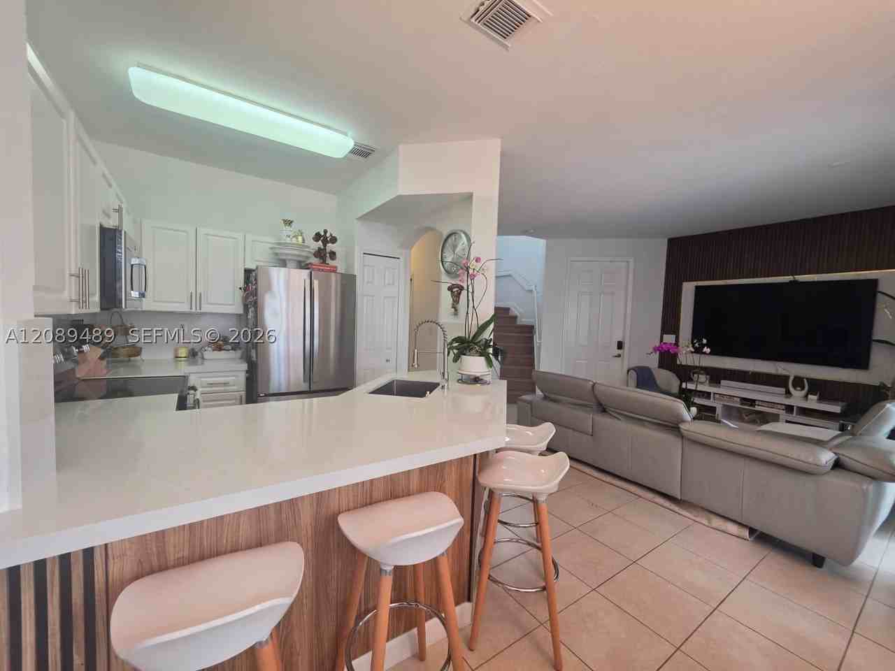 7800 Nw 116th Pl - Photo 5 of 39