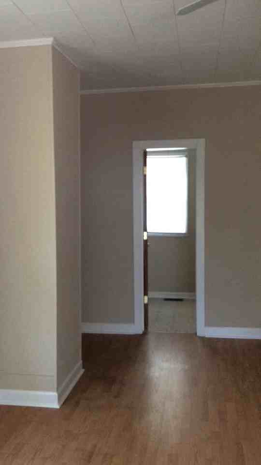 216 Safie Fifth St - Photo 5 of 22