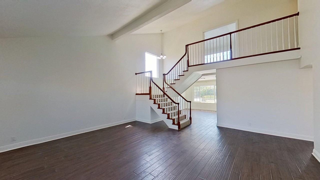 24671 Paige Cir - Photo 6 of 40