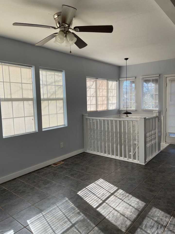 17 Gilliam St - Photo 3 of 16