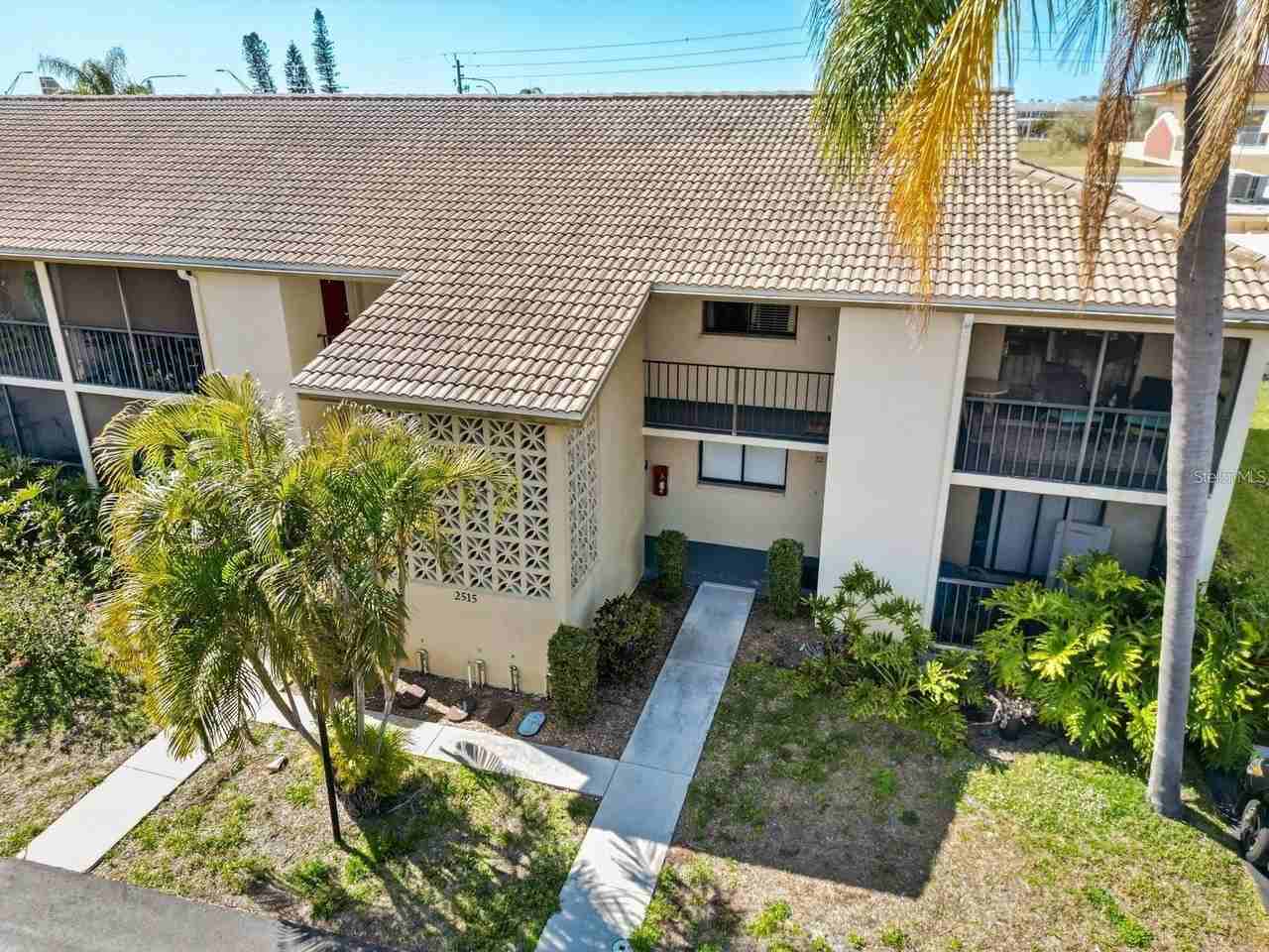2515 Bayshore Gardens Pkwy #12