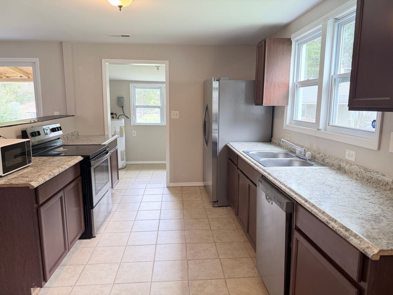 2763 Penny Park Dr - Photo 5 of 19