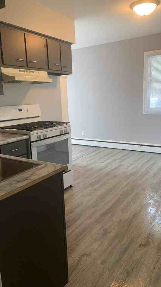 210 N Cook St - Photo 3 of 9