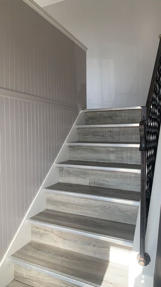 210 N Cook St - Photo 4 of 9