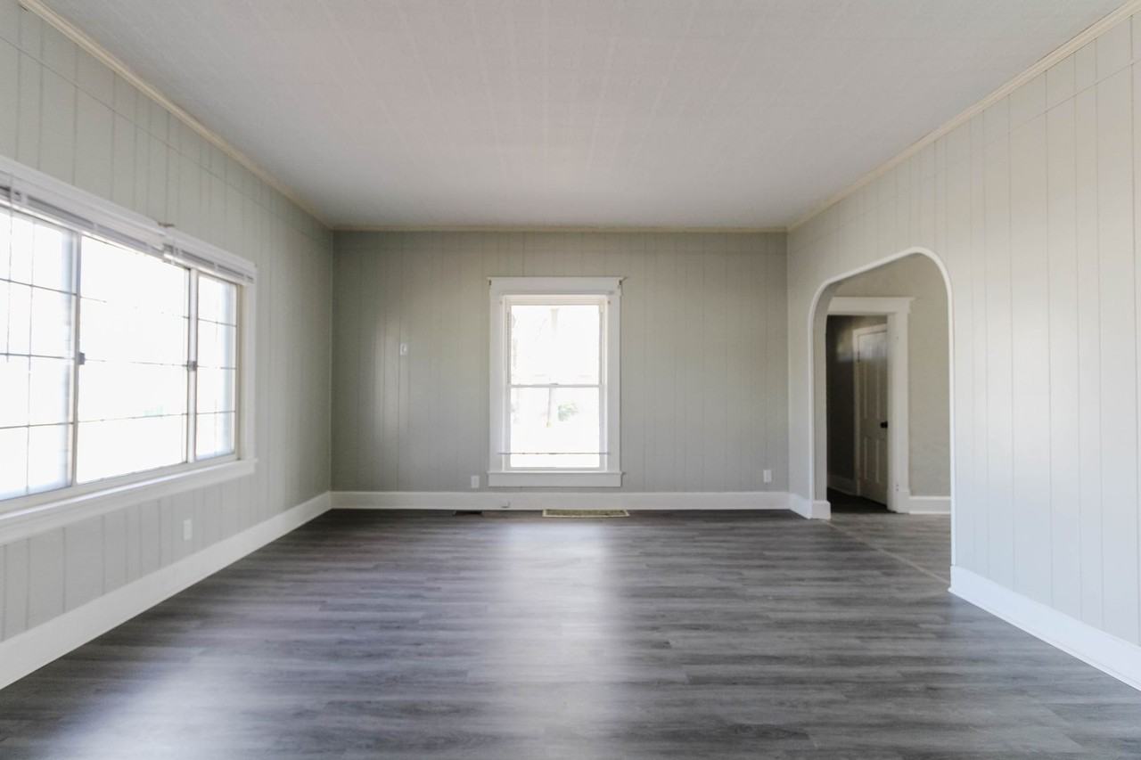 1801 W Main St - Photo 3 of 15