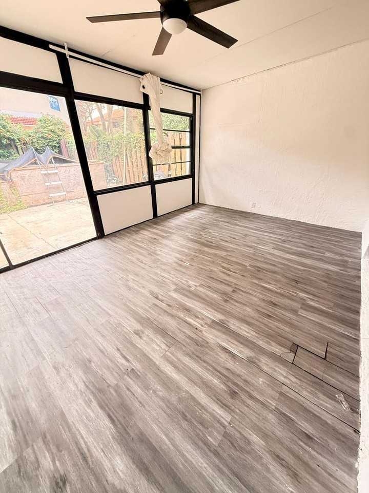 3333 Oak Dr - Photo 4 of 13