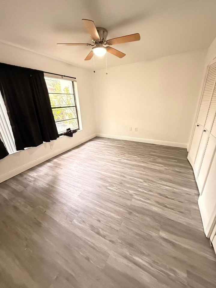 3333 Oak Dr - Photo 7 of 13