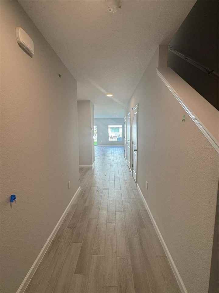 14922 Harvest St - Photo 3 of 26