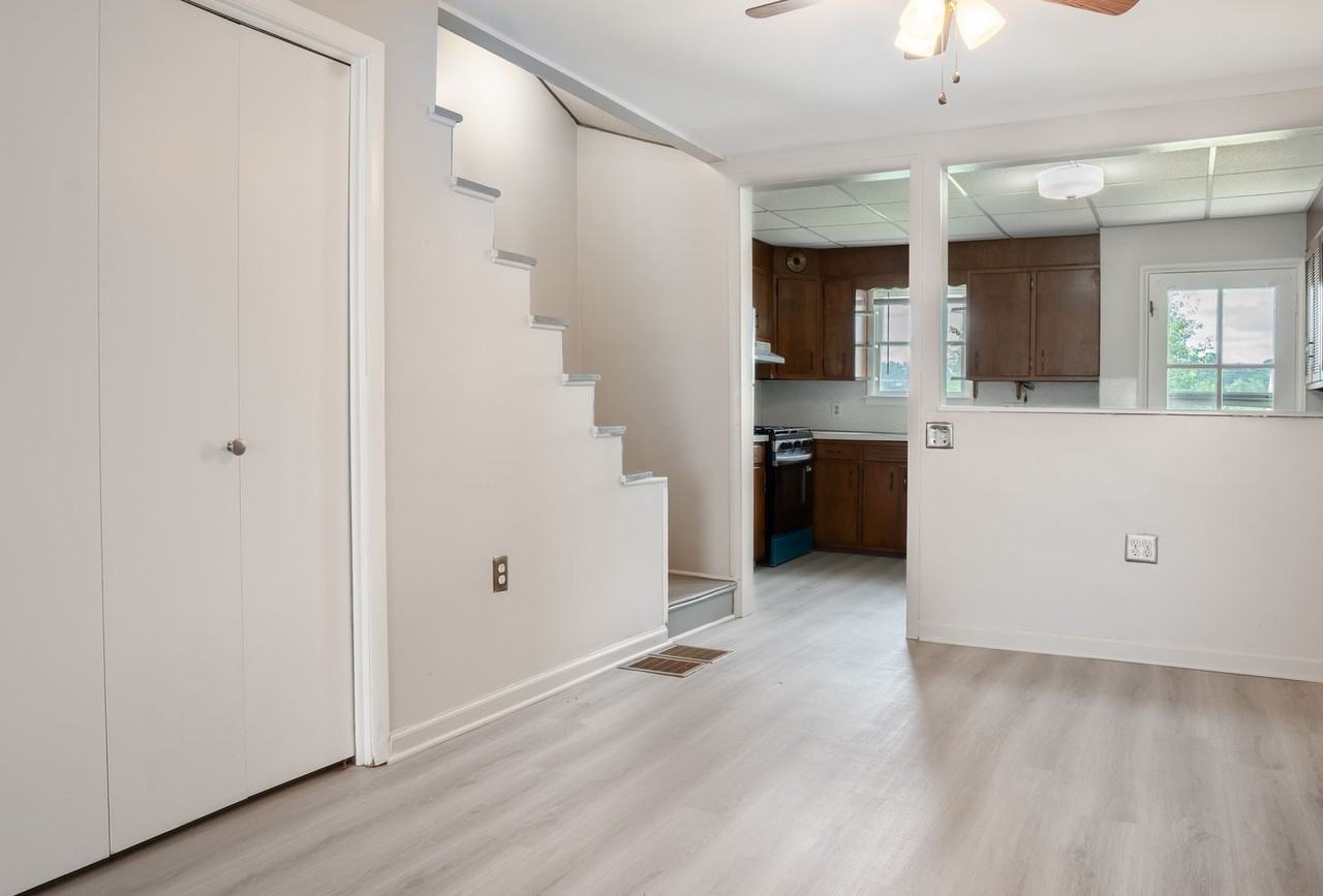 222 2nd St - Photo 7 of 23