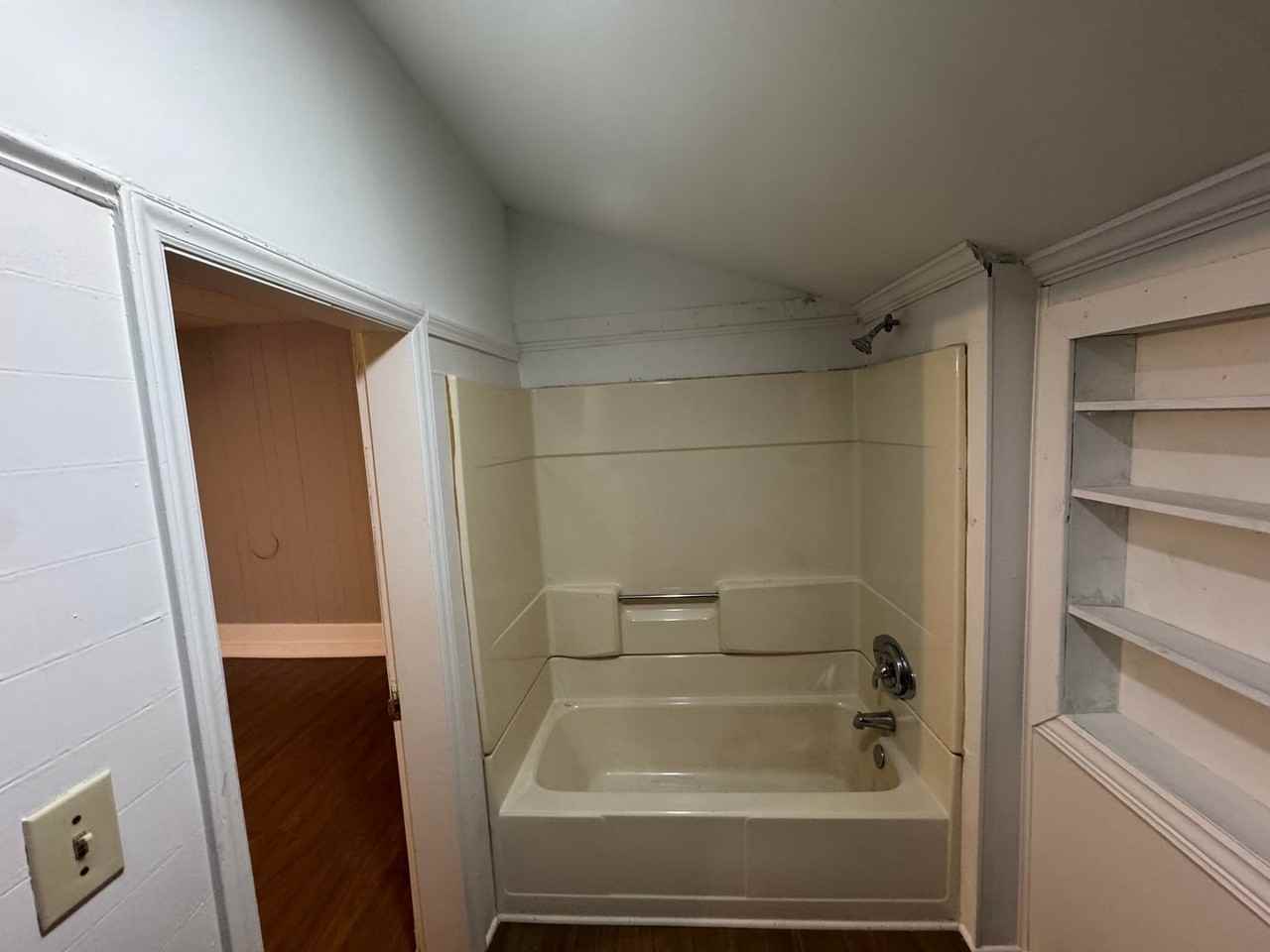 804 3rd St - Photo 7 of 14