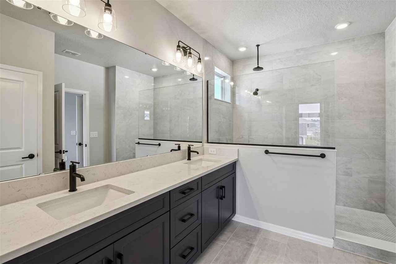 3089 Voyager Ave - Photo 7 of 13