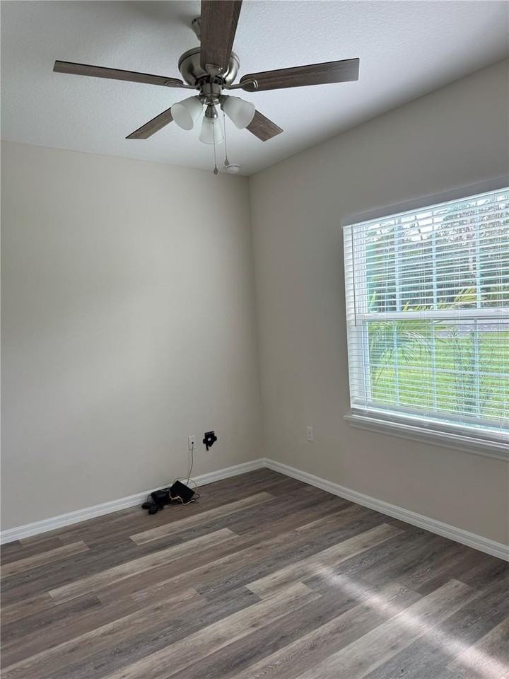 41346 Persimmon St - Photo 2 of 15